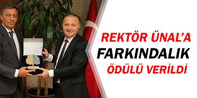 Rektör Mustafa Ünal