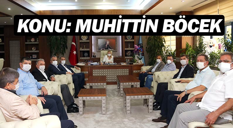 CHP Heyeti rektör Prof. Dr. Özlenen Özkan ile Muhittin Böcek'i konuştu.