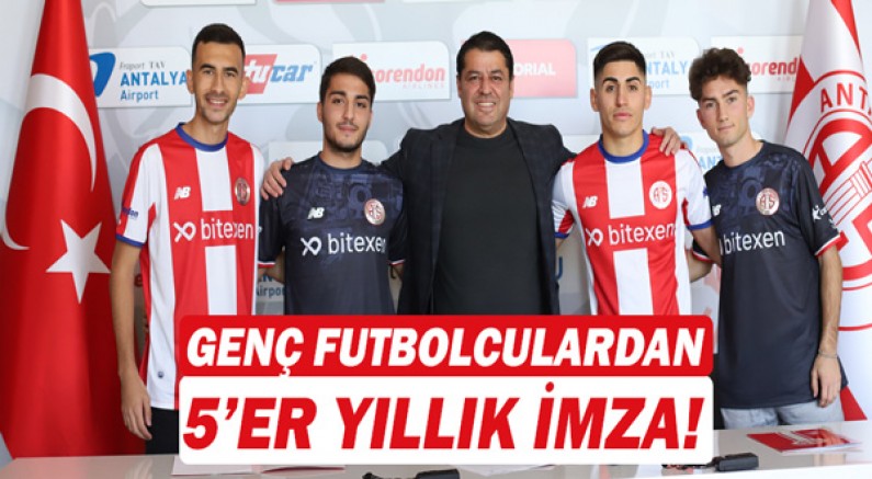 FTA Antalyaspor 4 genç futbolcu ile daha sözleşme imzaladı!