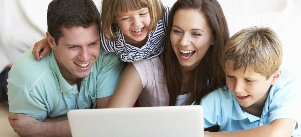 Modern ebeveynlerin karşılaştığı en büyük zorluk: İnternette güvenlik