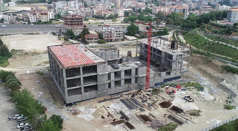 Serik Kültür Merkezi inşaatı hızla devam ediyor 