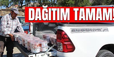 Antalya Büyükşehir Belediyesi tuzlu mineral taş dağıttı.