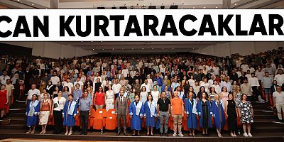 Antalya'dan 199 hemşire daha mezun oldu.