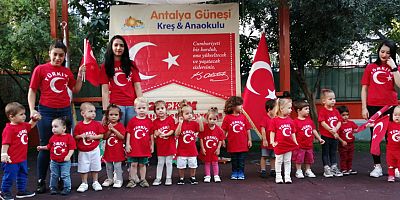 Antalya Güneşi Kreş'te Cumhuriyet Bayramı kutlaması
