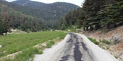 Büyükşehir Finike kırsalında çalışıyor