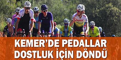 Kemer’de pedallar dostluk için döndü
