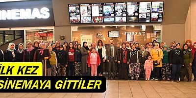 Konyaaltı Belediyesi’yle ilk kez sinemaya girdiler 