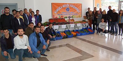 Kumluca’da Seracılık Programı öğrencilerinden Sebze Tanıtım Haftası 