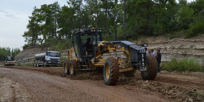 Manavgat yolunda bakım çalışması