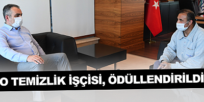 O temizlik işçisi ödüllendirildi
