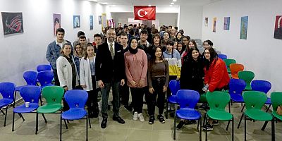 Semih Beken tecrübelerini öğrencilerle paylaştı