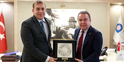 Slovenya Büyükelçisi’nden Böcek’e ziyaret