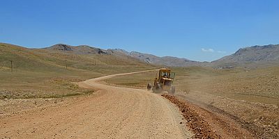 Söbüçimen yayla yolunda bakım onarım çalışması