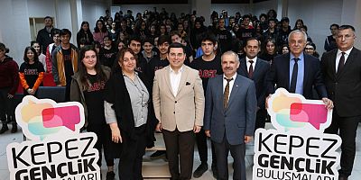 Tütüncü, gençlerle buluştu