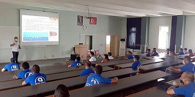 Yeni göreve başlayan ilaçlama personeline eğitim 